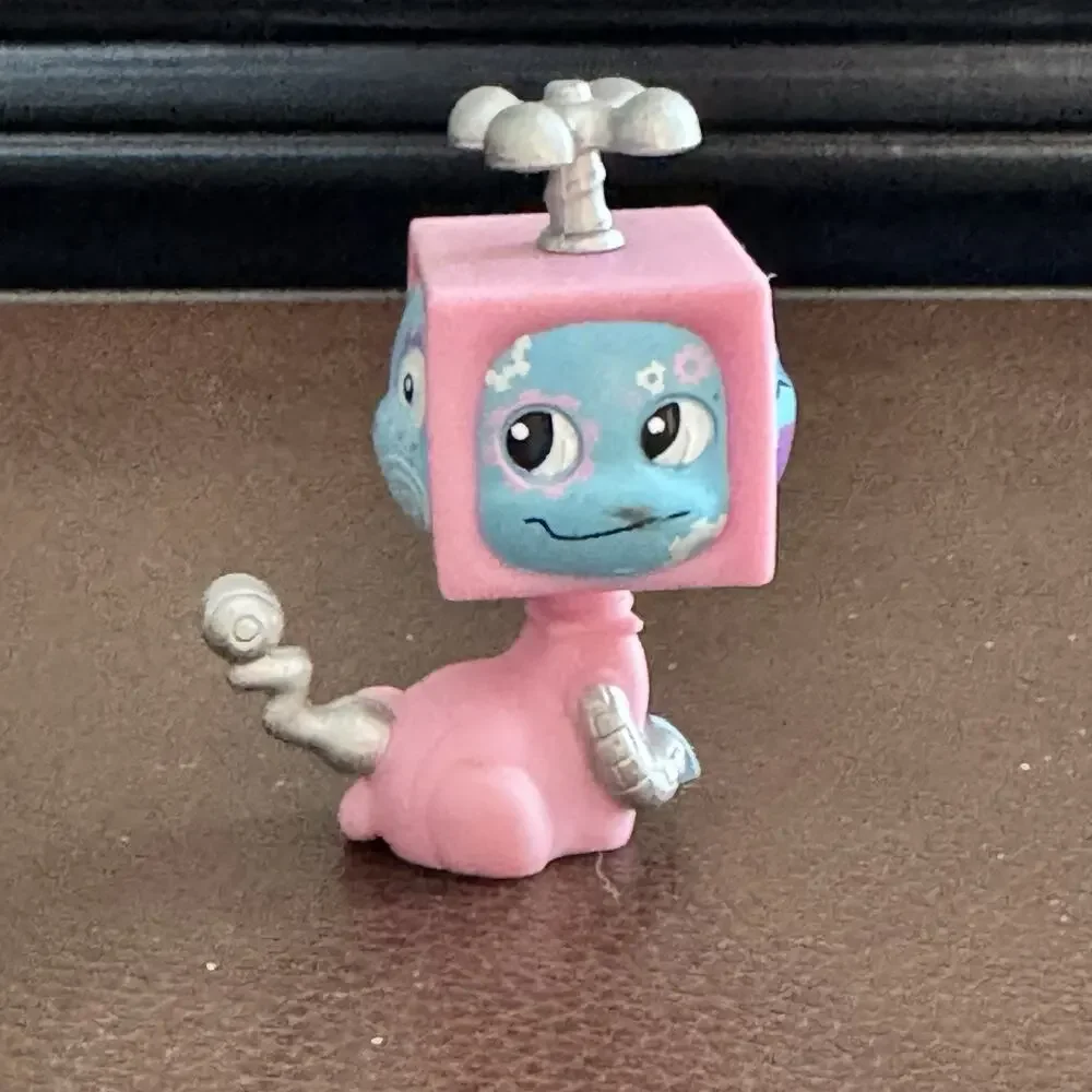 Novi Stars Telepuppy Figure Curl N Coil MGA Rare - AS IS